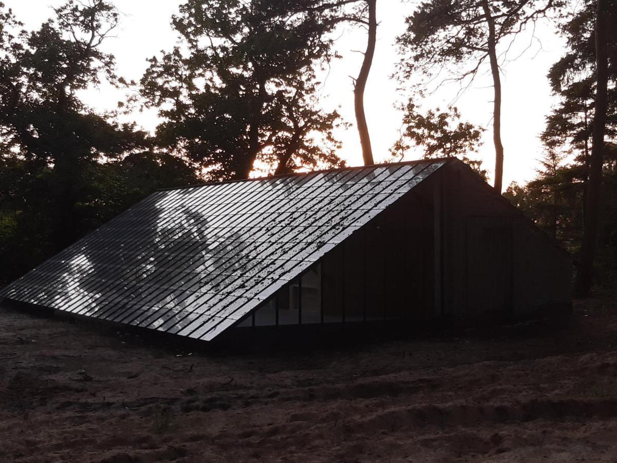 Natuurslaapkamer De Zaadeest Boskamer Lomm Buitenkant foto